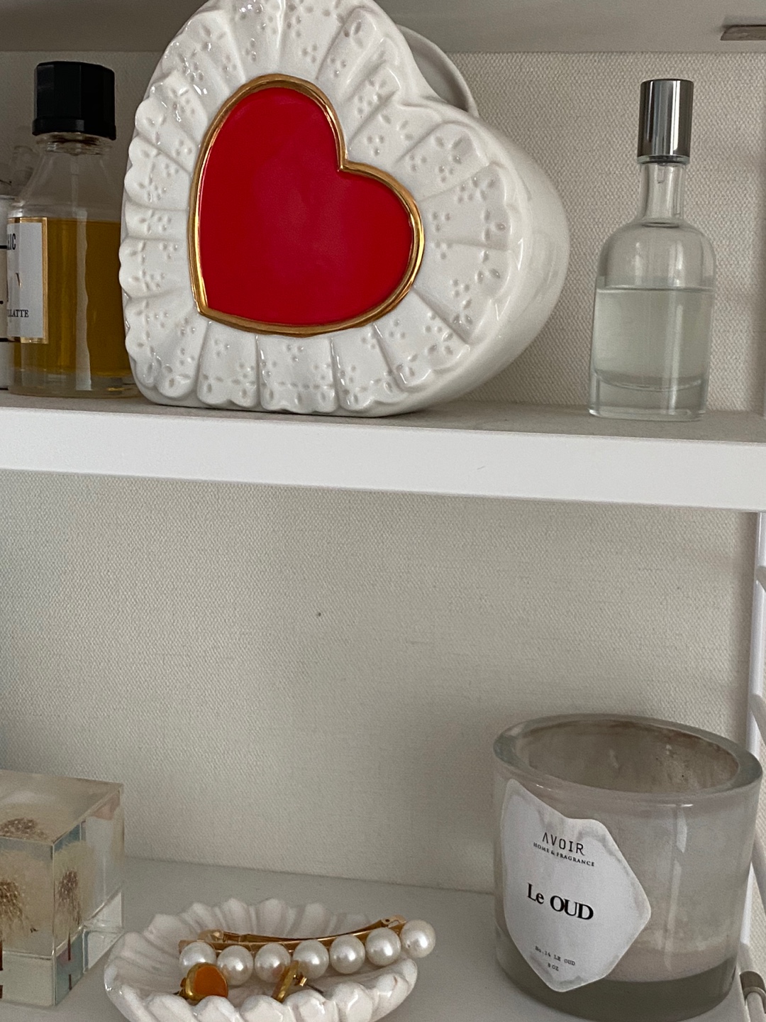80`S Vintage Ceramic Heart Shaped Vase